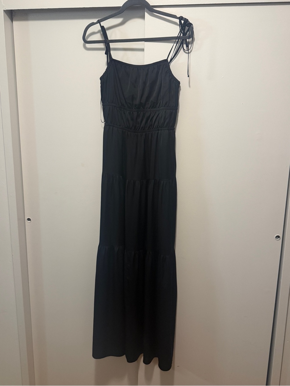 Express silk like maxi with pockets, worn twice